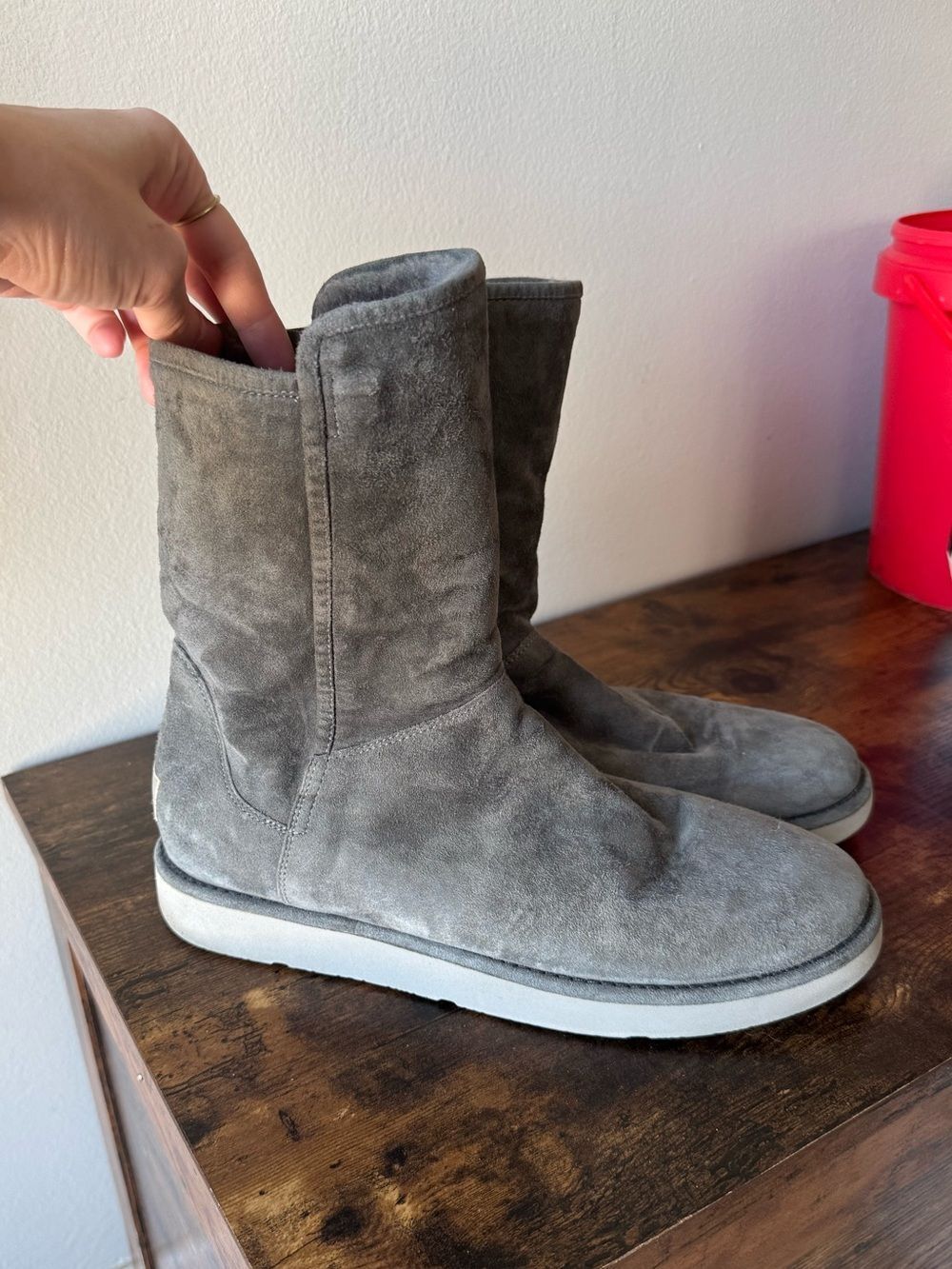 UGG Grey Suede Side Zip Shearling Lined Mid Calf Boot Womens 10 Model 1009250